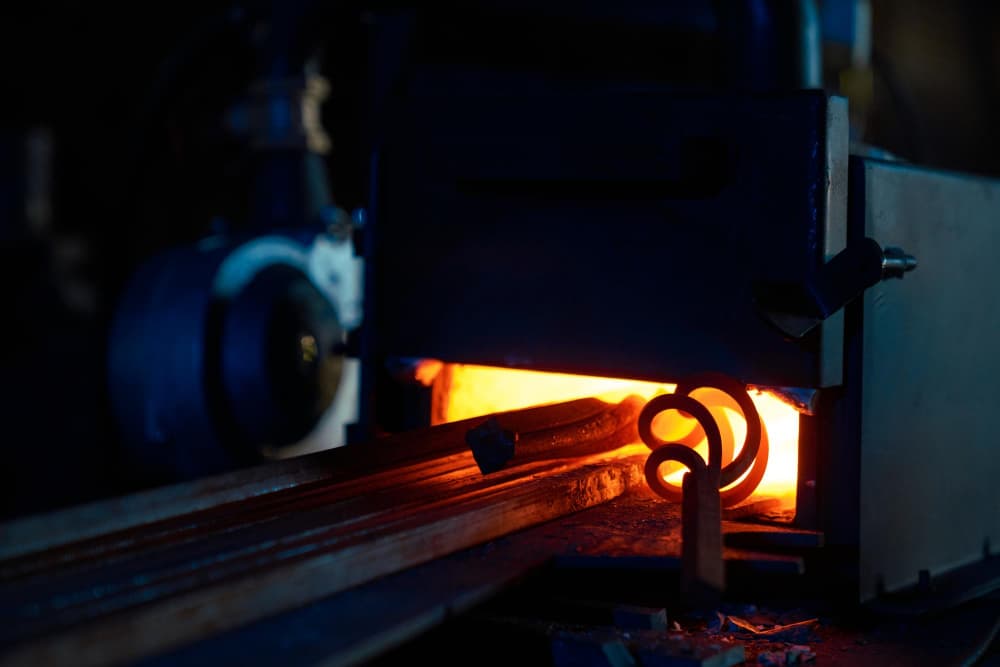 Fundição de metais para automóveis: soluções industriais que geram resultados