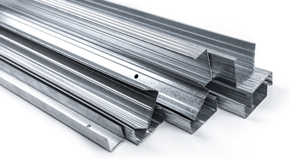 Como o perfil U em alumínio reciclado transforma projetos sustentáveis em soluções econômicas